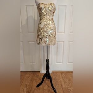 Size 2 Sherri Hill beautiful cocktail heavily sequined